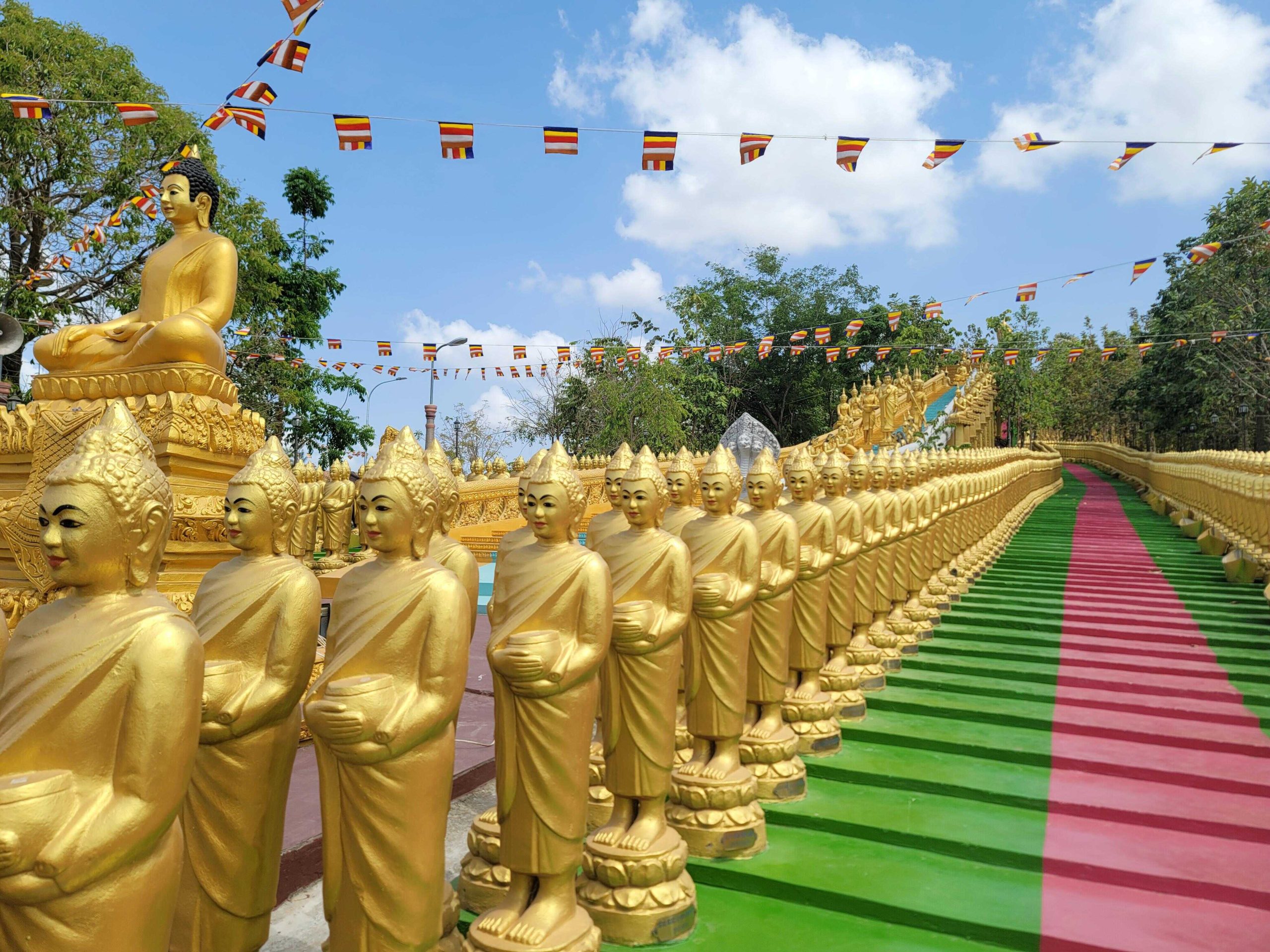 VIẾNG VƯỜN CHÙA PUTHKIRI - PHNOM PENH